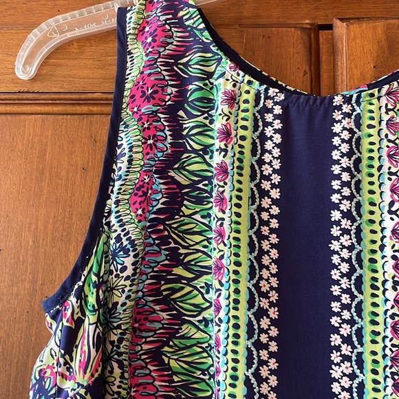 Lily Pulitzer silk top - Picture 7 of 8